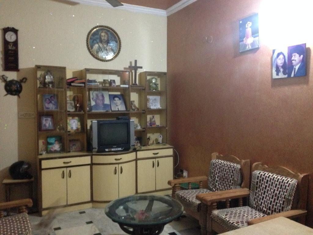 Thomas Home Stay Агра Екстер'єр фото